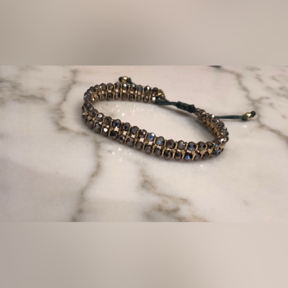☀️🔥Stella & Dot - Gold Crystal Bracelet - OS